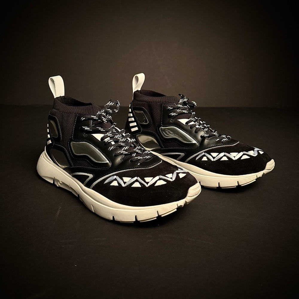 Valentino heroes